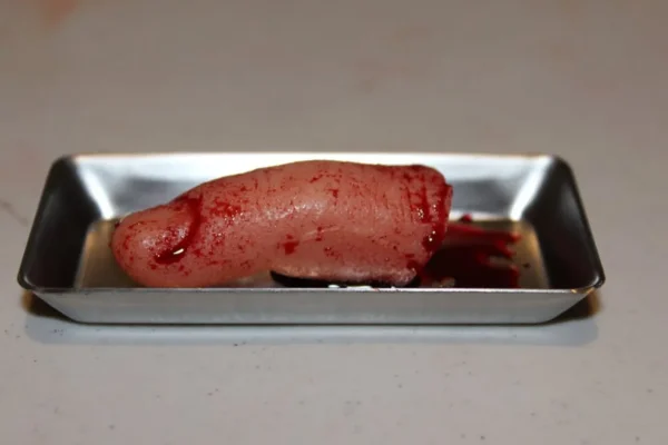 ForensicFX Studios Severed Finger Prop On Medical Metal Tray> Halloween Accessories