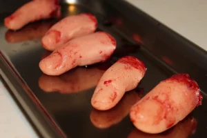 ForensicFX Studios Severed Fingers On Medical Tray Display> Halloween Accessories